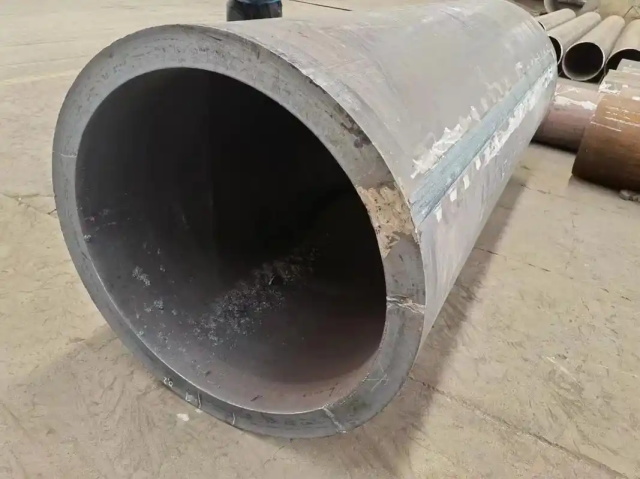 右玉30CrMo大口径无缝钢管
